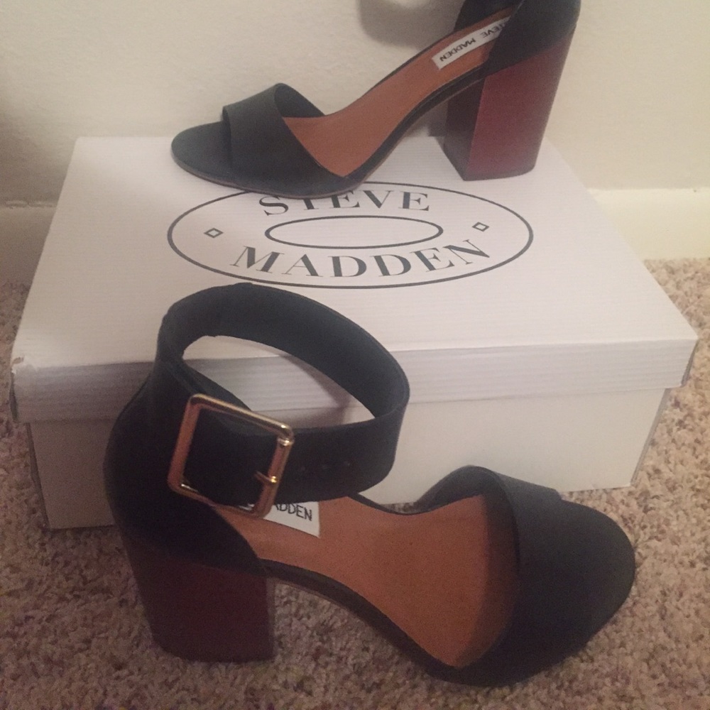 Chunky heels